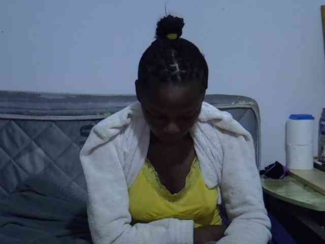 Sexybeiby1 webcam