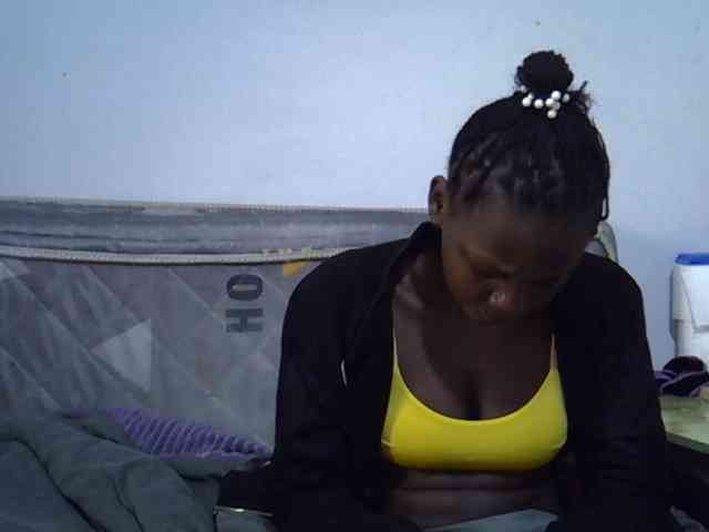 Sexybeiby1 webcam