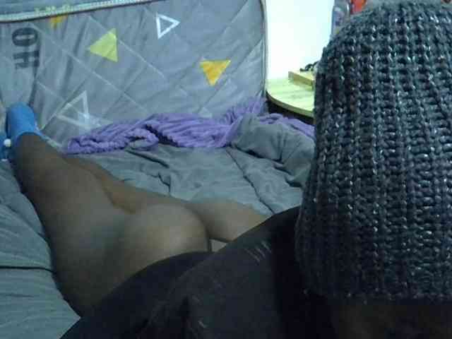 Sexybeiby1 webcam