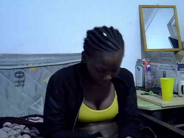Sexybeiby1 webcam