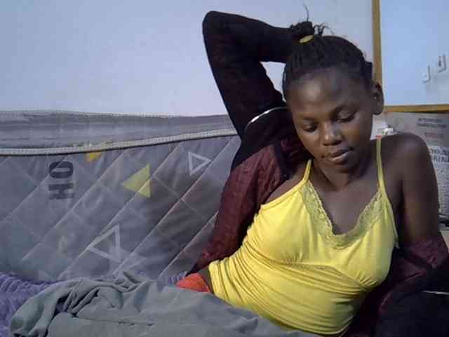 Sexybeiby1 webcam