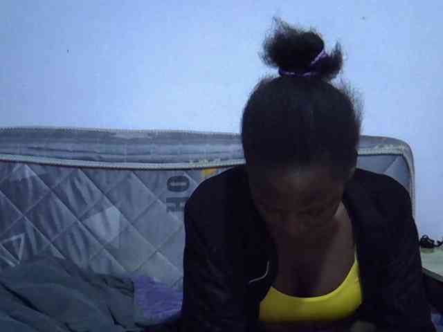 Sexybeiby1 webcam