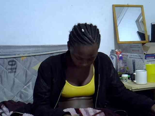 Sexybeiby1 webcam