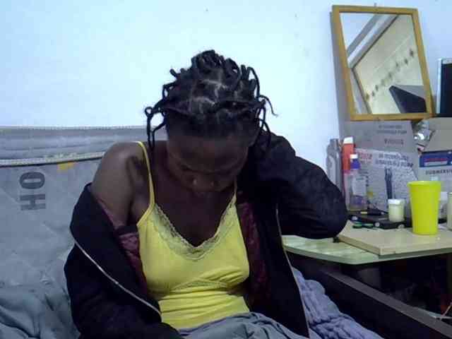 Sexybeiby1 webcam