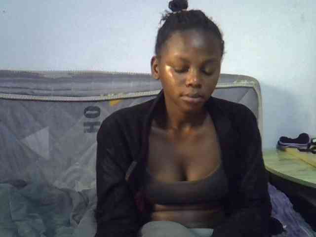 Sexybeiby1 webcam