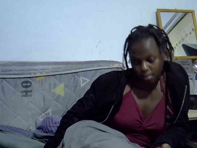 Sexybeiby1 webcam
