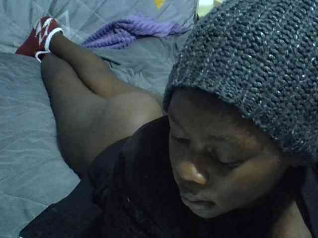 Sexybeiby1 webcam
