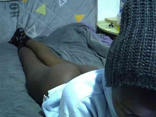 Sexybeiby1 webcam