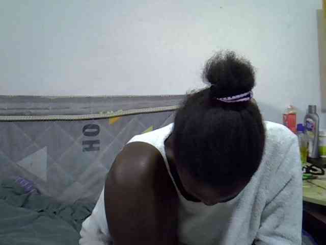 Sexybeiby1 webcam