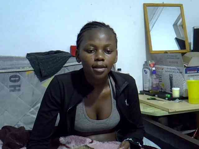 Sexybeiby1 webcam