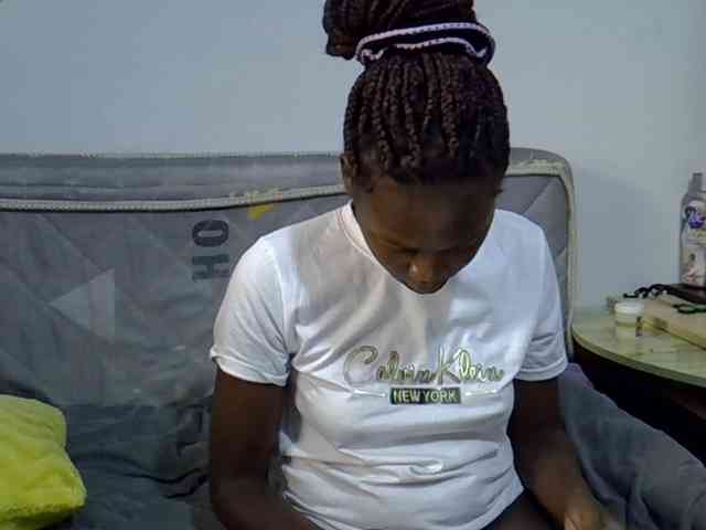 Sexybeiby1 webcam