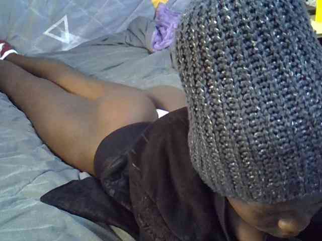Sexybeiby1 webcam