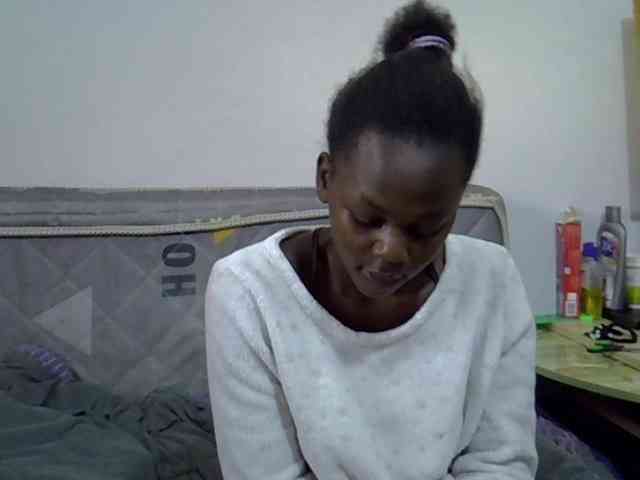 Sexybeiby1 webcam