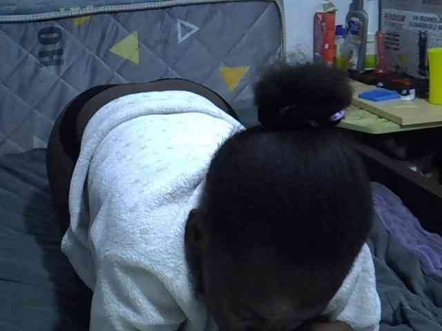 Sexybeiby1 webcam