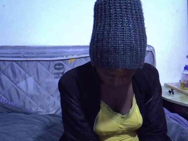 Sexybeiby1 webcam