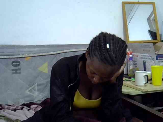 Sexybeiby1 webcam