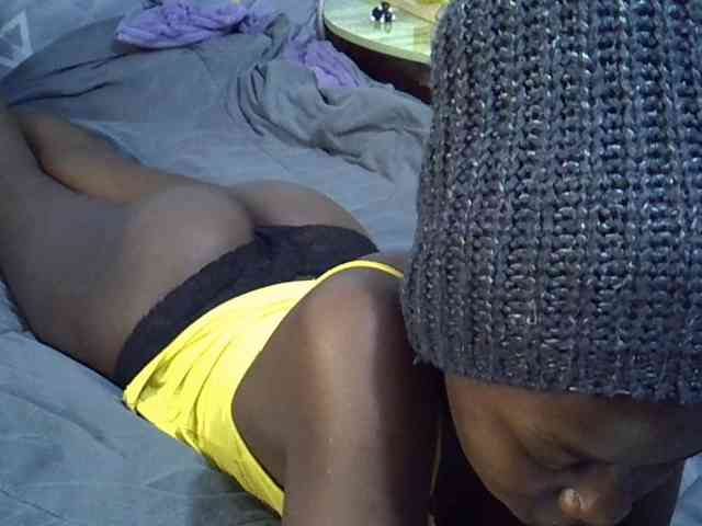 Sexybeiby1 webcam