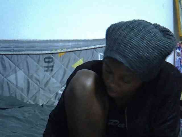 Sexybeiby1 webcam