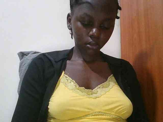 Sexybeiby1 webcam