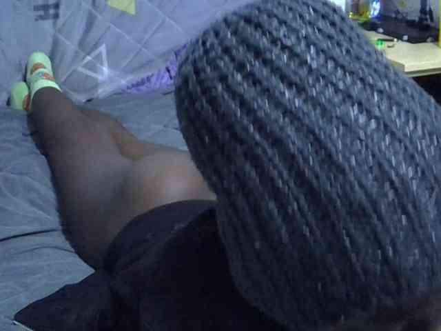 Sexybeiby1 webcam