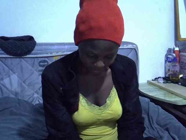 Sexybeiby1 webcam