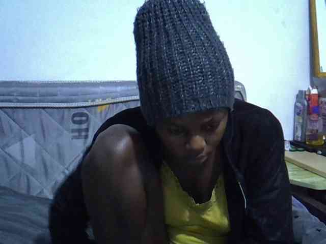 Sexybeiby1 webcam