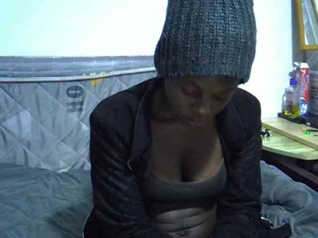 Sexybeiby1 webcam
