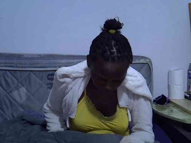 Sexybeiby1 webcam