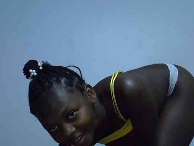 Sexybeiby1 webcam