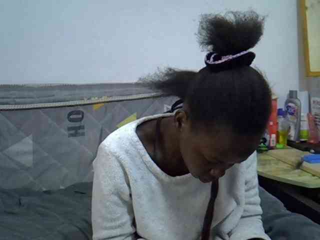 Sexybeiby1 webcam