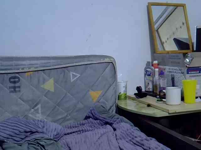 Sexybeiby1 webcam