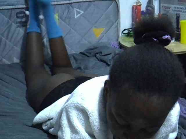Sexybeiby1 webcam