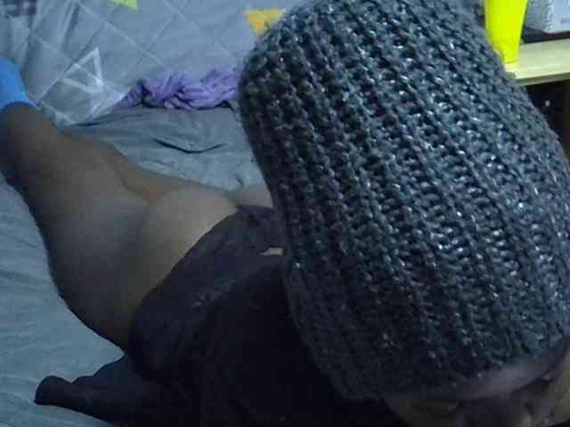 Sexybeiby1 webcam