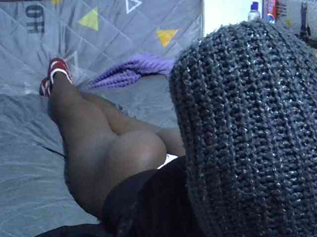 Sexybeiby1 webcam