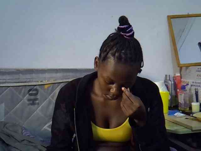 Sexybeiby1 webcam