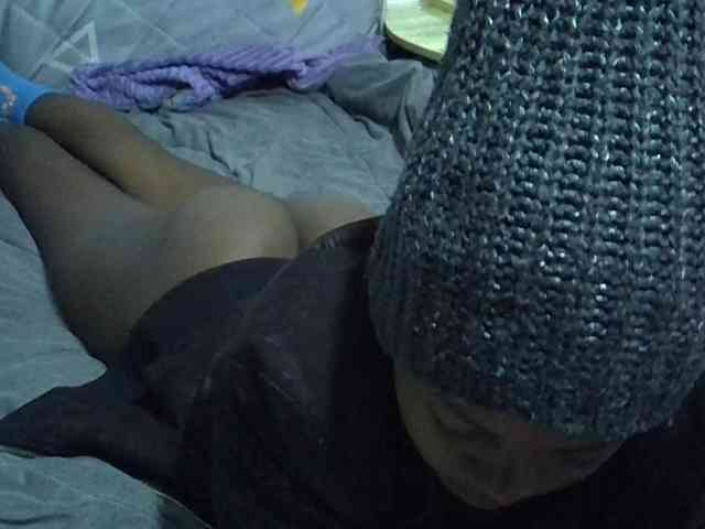Sexybeiby1 webcam