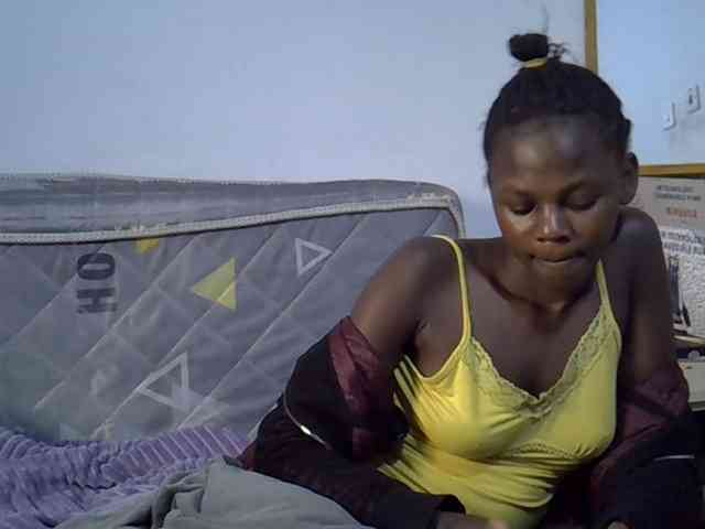 Sexybeiby1 webcam
