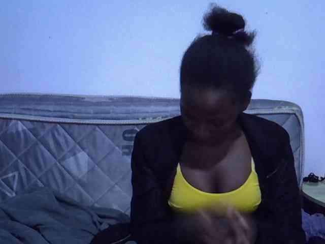 Sexybeiby1 webcam