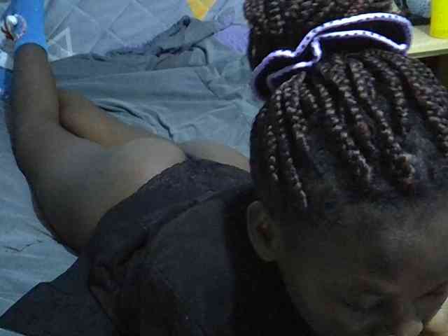 Sexybeiby1 webcam