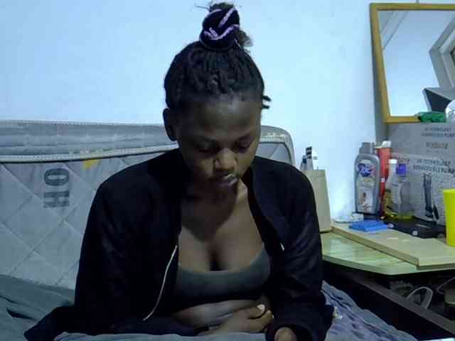 Sexybeiby1 webcam