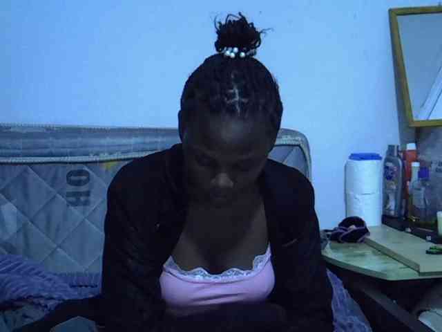 Sexybeiby1 webcam