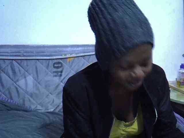 Sexybeiby1 webcam