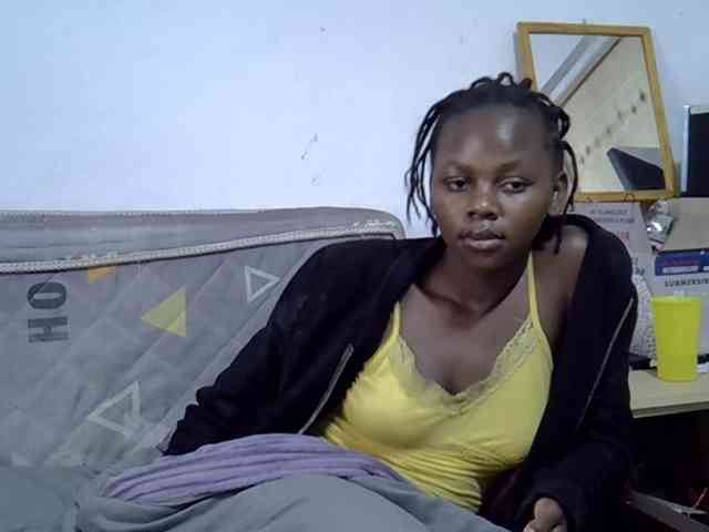 Sexybeiby1 webcam