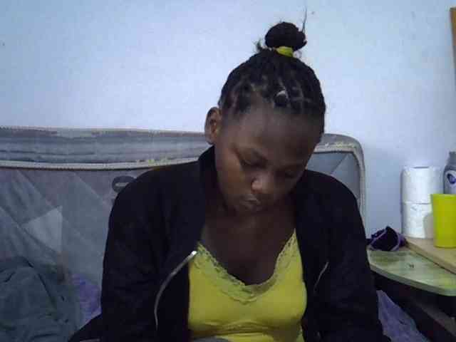 Sexybeiby1 webcam