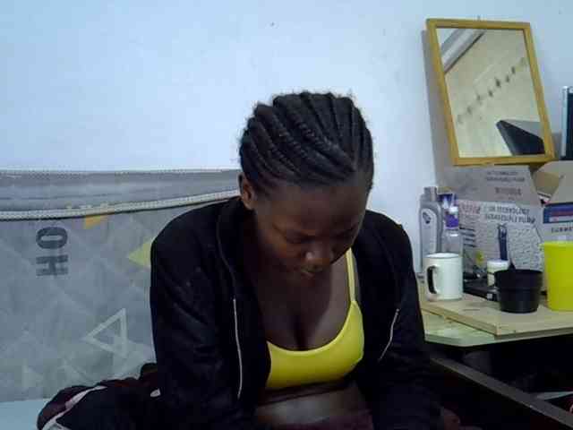 Sexybeiby1 webcam