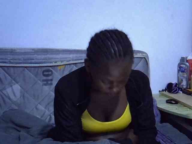 Sexybeiby1 webcam
