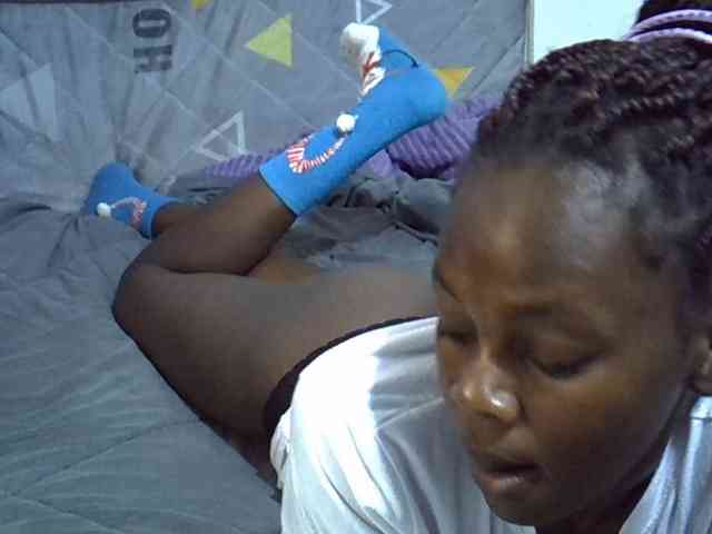 Sexybeiby1 webcam