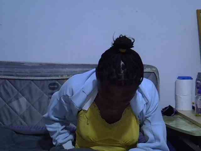 Sexybeiby1 webcam