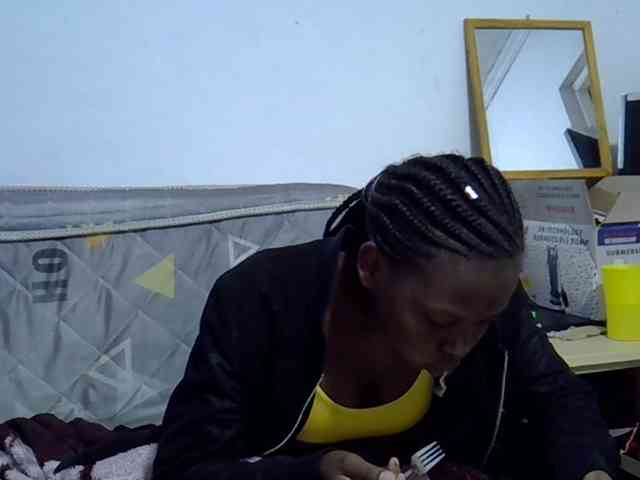 Sexybeiby1 webcam