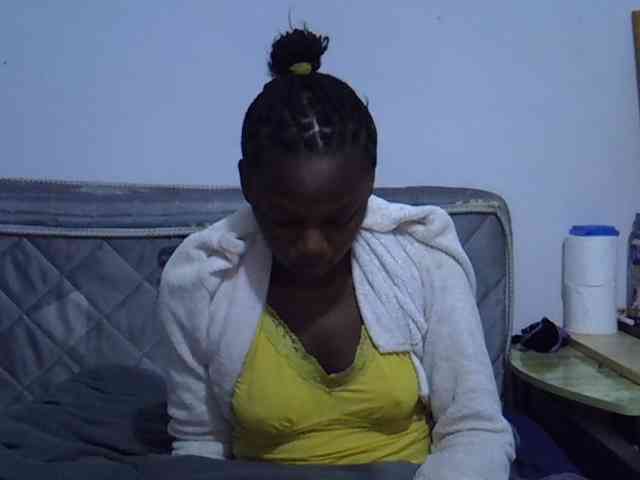 Sexybeiby1 webcam